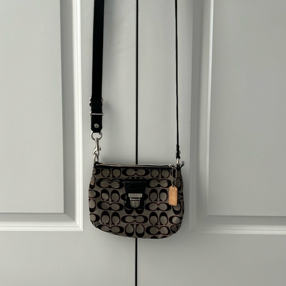 Coach Poppy crossbody purse